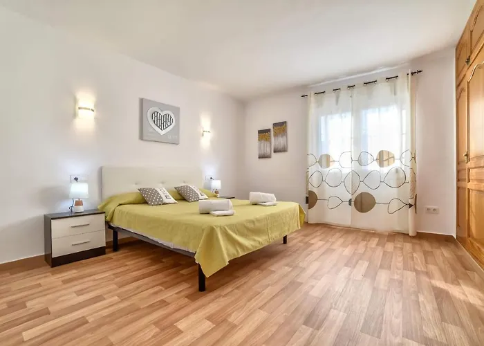 Benicolada - Plusholidays *